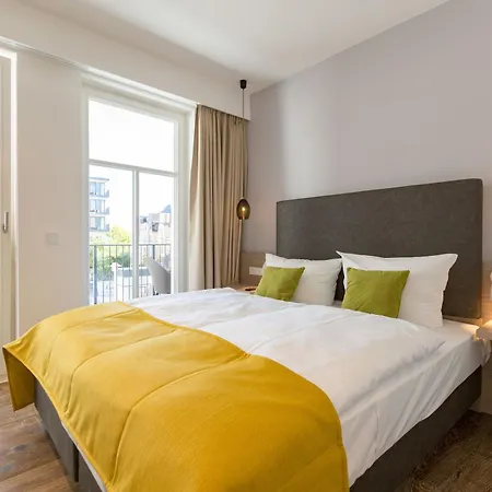 Beachhouse Bansin App 05 *