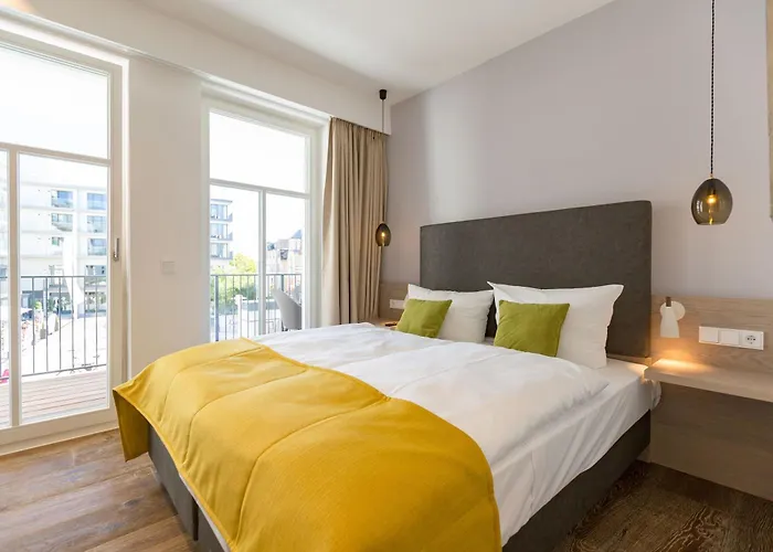 Beachhouse Bansin App 05 *